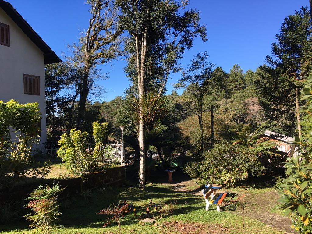 Acomodação com café da manhã  Pensao Da Lili